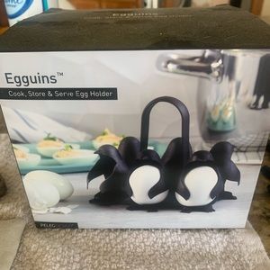 COPY - Cook, store and serve egg holder